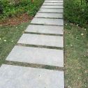 潮州 芝麻黑小区踏步、汀步石铺装效果