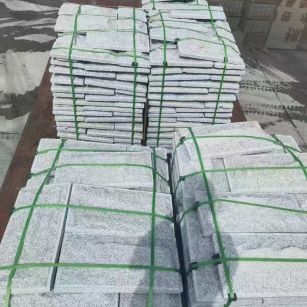 潮州 芝麻白蘑菇石装车出货