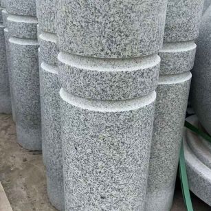 潮州 芝麻白花岗岩挡车柱、隔离柱多少钱