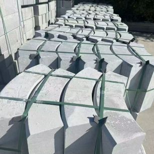 潮州 芝麻灰弧形路沿石