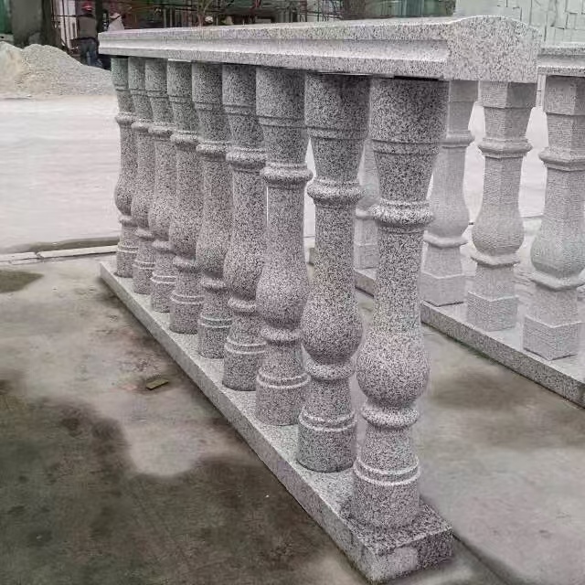 潮州 芝麻白圆形光面花瓶柱，栏杆