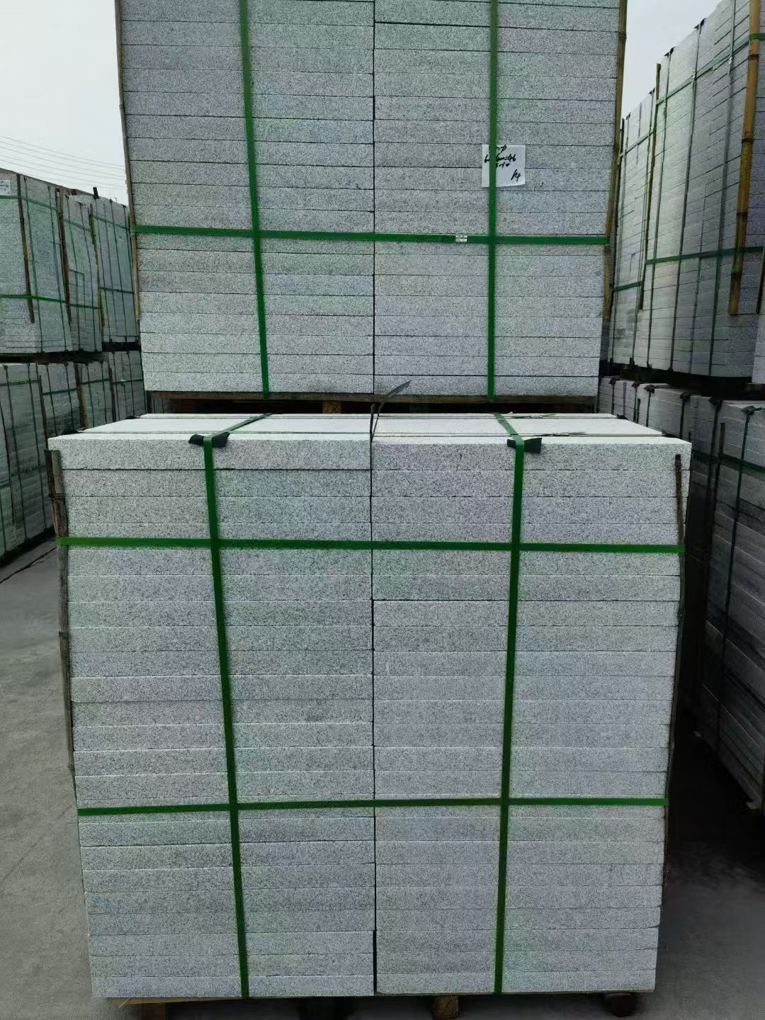 潮州 火烧面地铺石，街道广场园林市政工程板，1.8~5.0厚均有现货