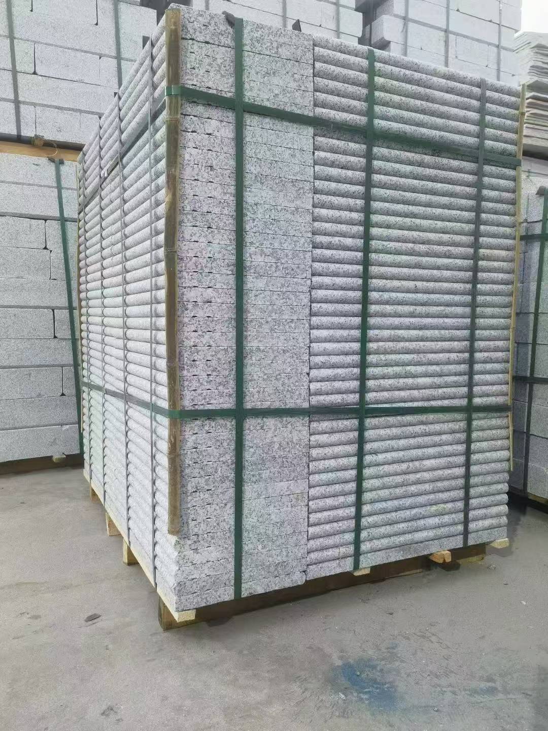 潮州 芙蓉白3公分厚磨圆边、拉槽，楼梯踏步